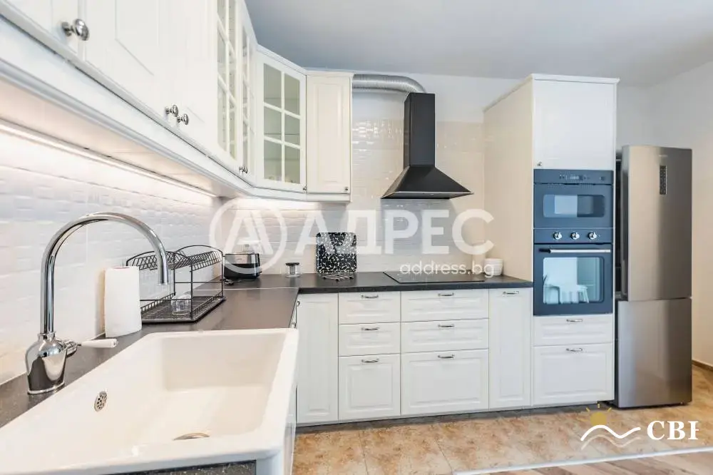 Apartment, 3-room, 110 m², in Varna. Photo 6 of 16. Varna, Black Sea, Bulgaria. Cheap Beach Holiday.