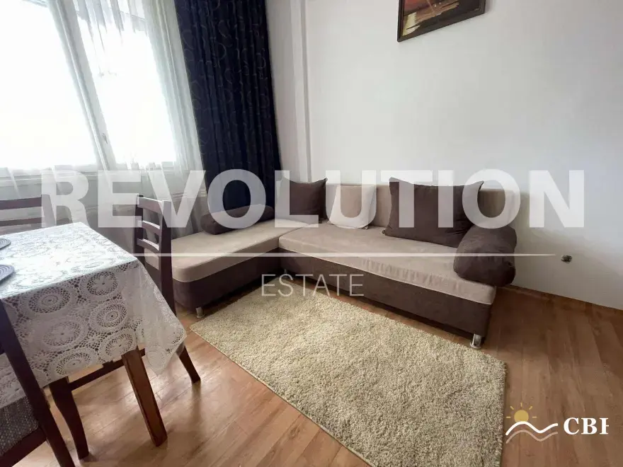 Apartment, 2-room, 70 m², in Varna. Photo 2 of 7. Varna, Black Sea, Bulgaria. Cheap Beach Holiday.