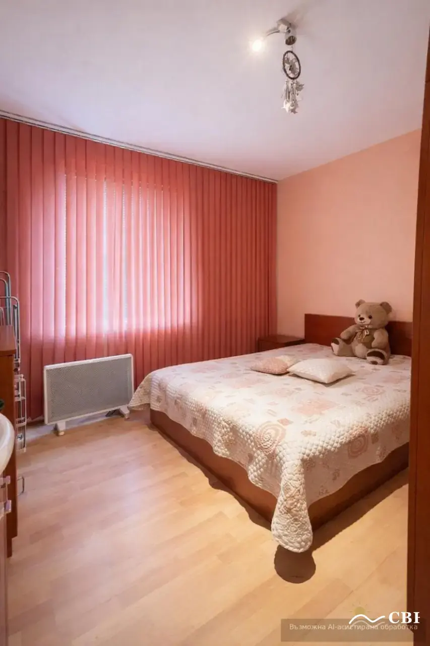 Apartment, 3-room, 89 m², in Varna. Photo 5 of 6. Varna, Black Sea, Bulgaria. Cheap Beach Holiday.