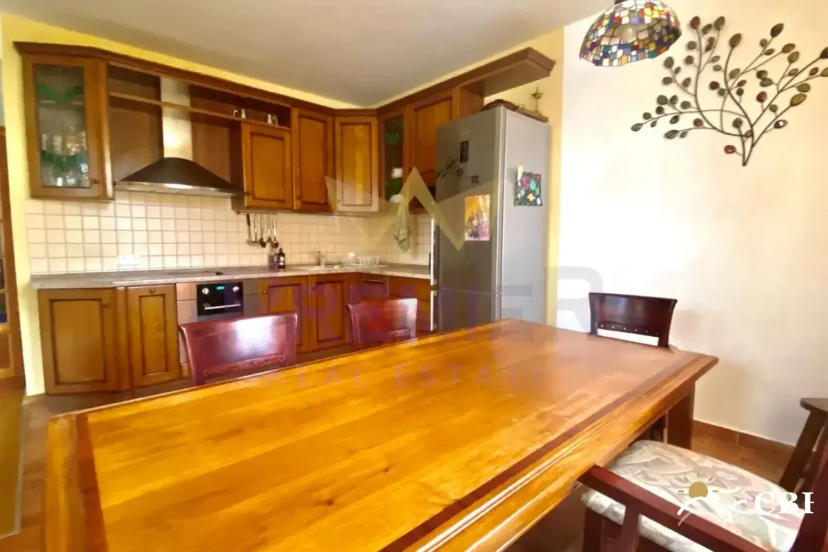 Apartment, 4-room, 150 m², in Varna. Photo 4 of 16. Varna, Black Sea, Bulgaria. Cheap Beach Holiday.