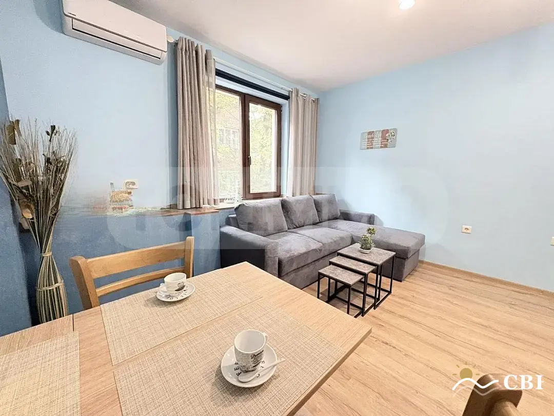 Apartment, 1-room, 55 m², in Varna. Photo 2 of 8. Varna, Black Sea, Bulgaria. Cheap Beach Holiday.