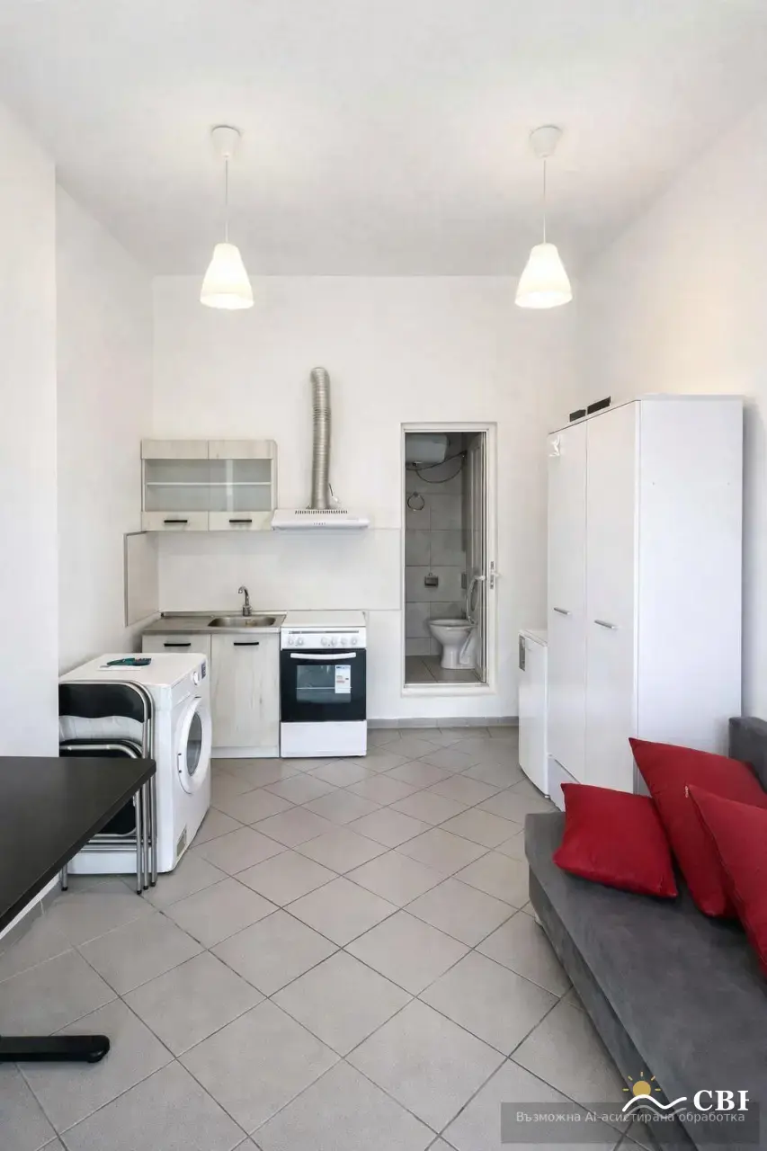 Apartment, 1-room, 37 m², in Varna. Photo 3 of 6. Varna, Black Sea, Bulgaria. Cheap Beach Holiday.