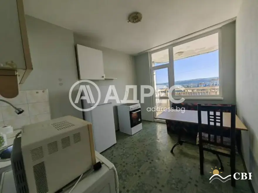 Apartment, 3-room, 78 m², in Varna. Photo 3 of 11. Varna, Black Sea, Bulgaria. Cheap Beach Holiday.