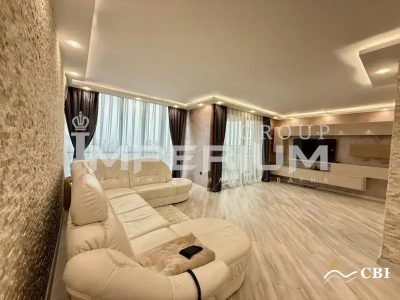 Apartment, 1-room, 24606 m², in Varna. Photo 1 of 16. Varna, Black Sea, Bulgaria. Cheap Beach Holiday.