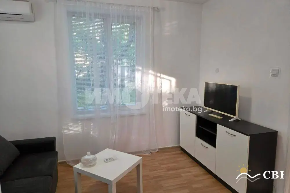 Apartment, 3-room, 60 m², in Varna. Photo 2 of 9. Varna, Black Sea, Bulgaria. Cheap Beach Holiday.