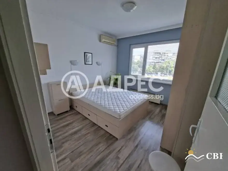Apartment, 1-room, 94 m², in Varna. Photo 1 of 13. Varna, Black Sea, Bulgaria. Cheap Beach Holiday.