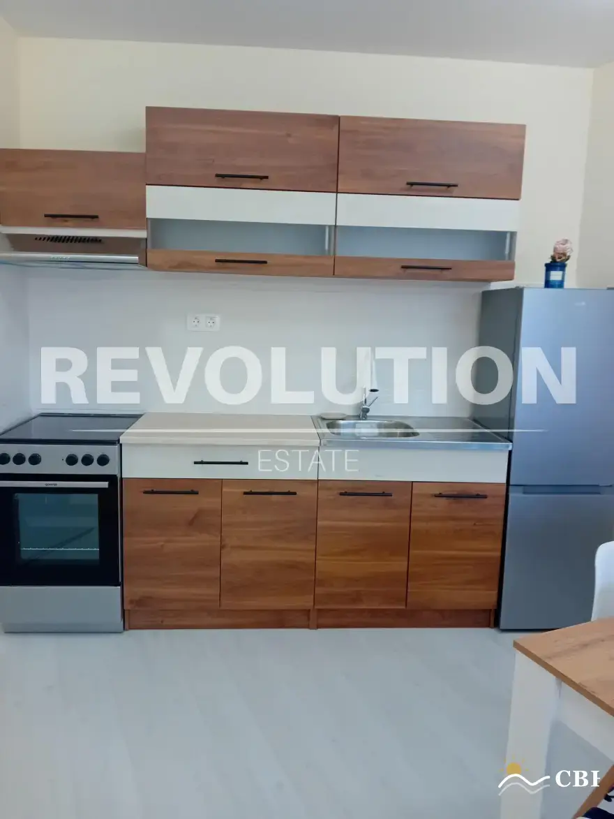 Apartment, 3-room, 88 m², in Varna. Photo 2 of 7. Varna, Black Sea, Bulgaria. Cheap Beach Holiday.