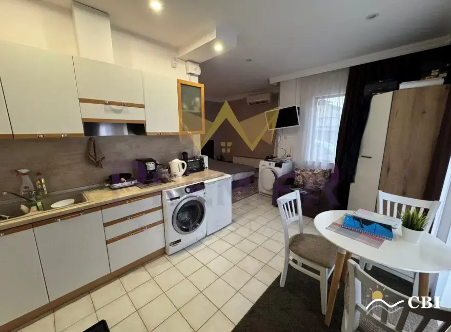 Apartment, 1-room, 50 m², in Vinitsa. Photo 1 of 6. Vinitsa, Black Sea, Bulgaria. Cheap Beach Holiday.