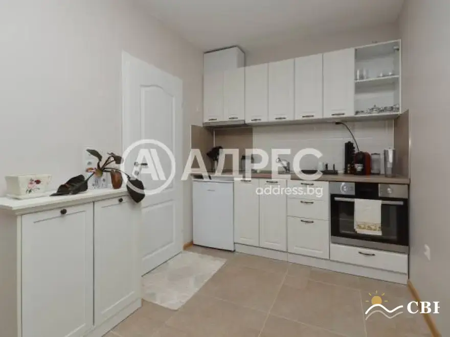 Apartment, 1-room, 49 m², in Sarafovo. Photo 6 of 14. Sarafovo, Black Sea, Bulgaria. Cheap Beach Holiday.
