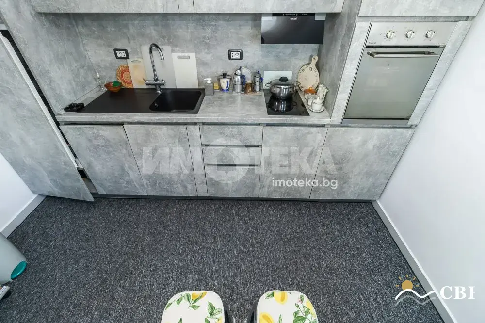 Apartment, 3-room, 144 m², in Varna. Photo 4 of 14. Varna, Black Sea, Bulgaria. Cheap Beach Holiday.