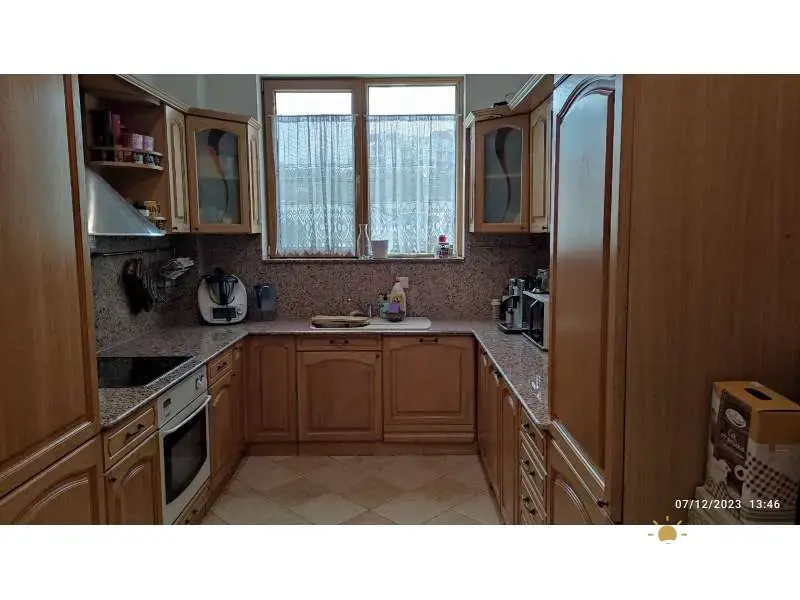 House, 6-room, 500 m², in Varna. Photo 9 of 16. Varna, Black Sea, Bulgaria. Cheap Beach Holiday.