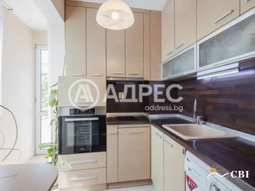 Apartment, 3-room, 90 m², in Varna. Photo 7 of 16. Varna, Black Sea, Bulgaria. Cheap Beach Holiday.