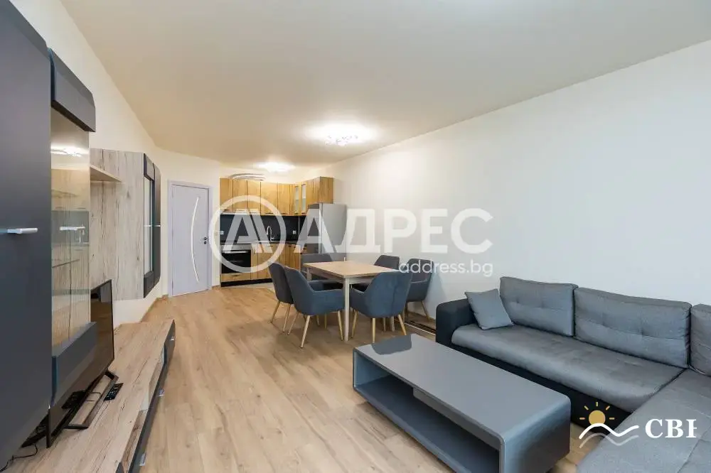 Apartment, 3-room, 97 m², in Varna. Photo 7 of 16. Varna, Black Sea, Bulgaria. Cheap Beach Holiday.