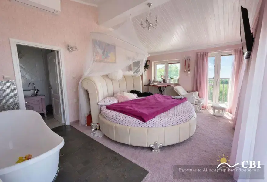 House, 1-room, 200 m², in Varna. Photo 5 of 9. Varna, Black Sea, Bulgaria. Cheap Beach Holiday.