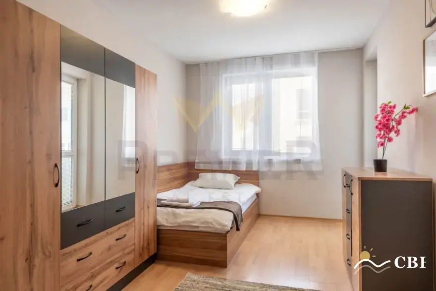 Apartment, 3-room, 77 m², in Varna. Photo 8 of 9. Varna, Black Sea, Bulgaria. Cheap Beach Holiday.