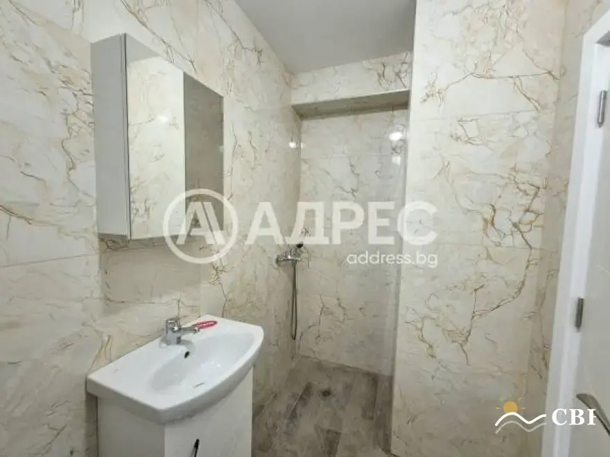 Apartment, 2-room, 50 m², in Varna. Photo 8 of 9. Varna, Black Sea, Bulgaria. Cheap Beach Holiday.