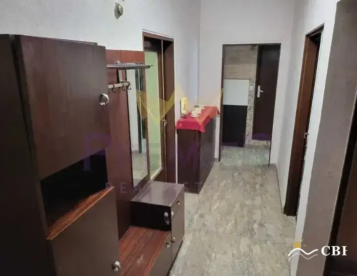 Apartment, 4-room, 100 m², in Varna. Photo 9 of 15. Varna, Black Sea, Bulgaria. Cheap Beach Holiday.