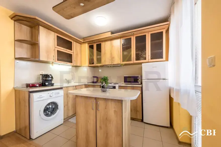 Apartment, 3-room, 77 m², in Varna. Photo 1 of 9. Varna, Black Sea, Bulgaria. Cheap Beach Holiday.