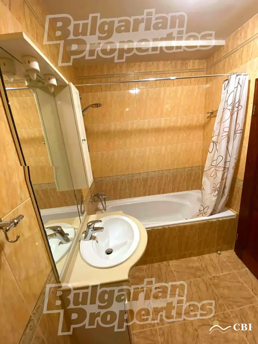 Apartment, 4-room, 135 m², in Varna. Photo 5 of 16. Varna, Black Sea, Bulgaria. Cheap Beach Holiday.