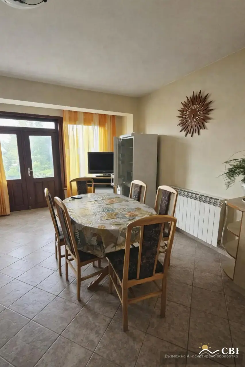 House, 2-room, 60 m², in Burgas. Photo 2 of 6. Burgas, Black Sea, Bulgaria. Cheap Beach Holiday.