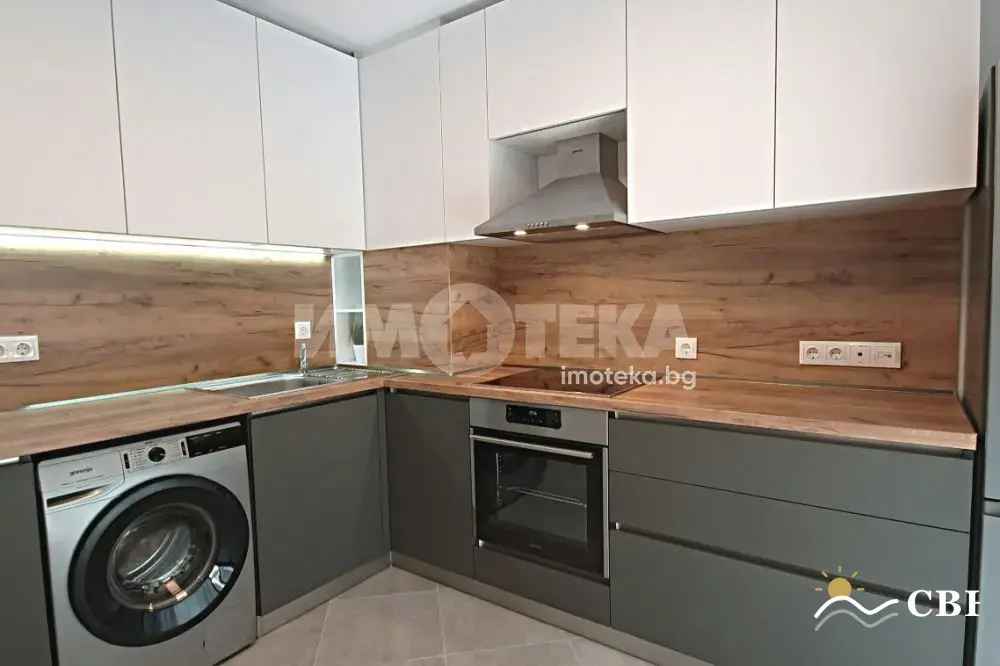 Apartment, 3-room, 80 m², in Varna. Photo 3 of 13. Varna, Black Sea, Bulgaria. Cheap Beach Holiday.