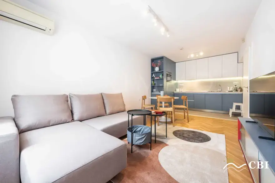 Apartment, 2-room, 70 m², in Varna. Photo 1 of 16. Varna, Black Sea, Bulgaria. Cheap Beach Holiday.
