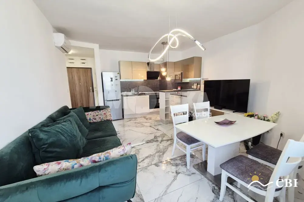 Apartment, 2-room, 65 m², in Varna. Photo 2 of 11. Varna, Black Sea, Bulgaria. Cheap Beach Holiday.