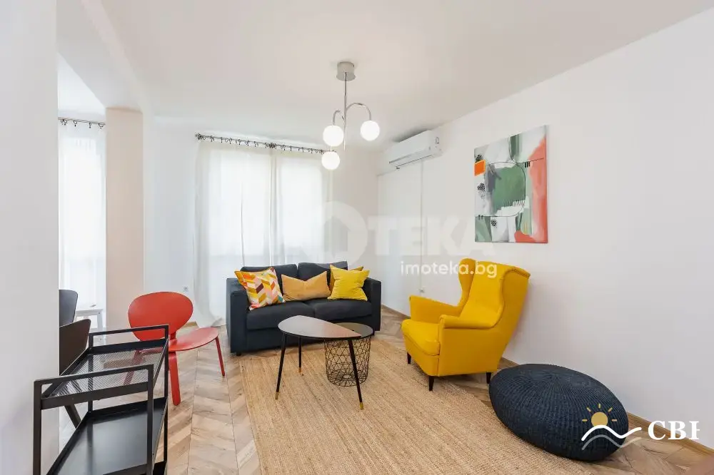 Apartment, 3-room, 110 m², in Varna. Photo 3 of 16. Varna, Black Sea, Bulgaria. Cheap Beach Holiday.