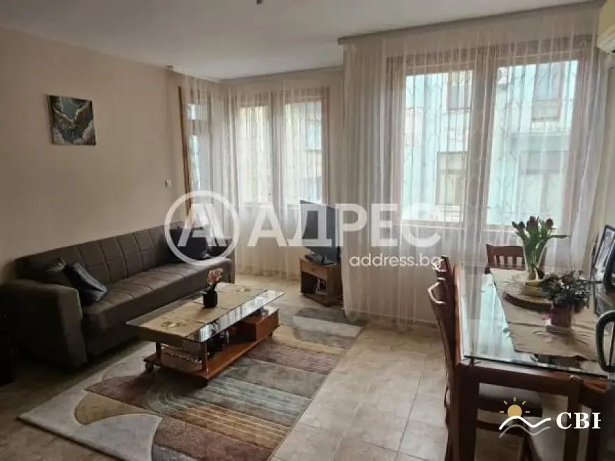 Apartment, 3-room, 75 m², in Varna. Photo 4 of 13. Varna, Black Sea, Bulgaria. Cheap Beach Holiday.