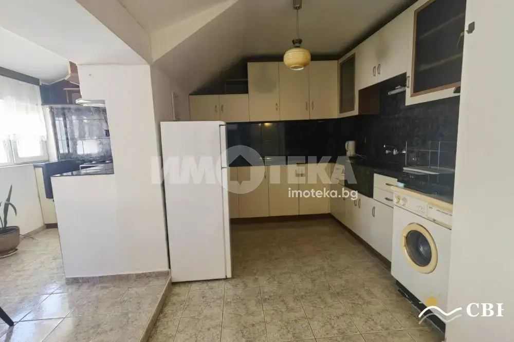 Apartment, 3-room, 79 m², in Varna. Photo 5 of 13. Varna, Black Sea, Bulgaria. Cheap Beach Holiday.