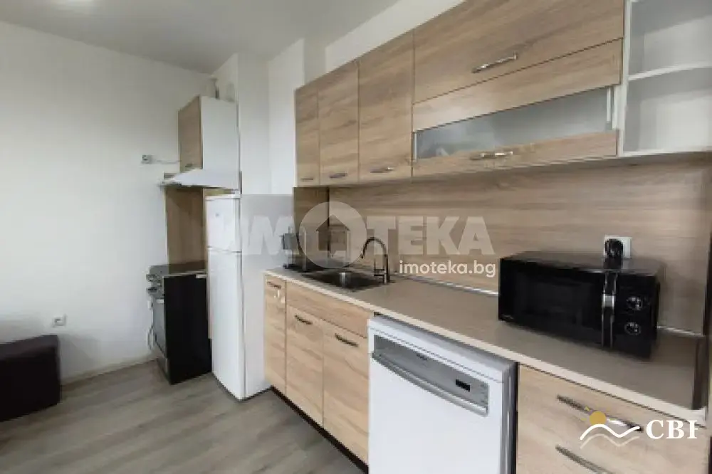 Apartment, 2-room, 52 m², in Varna. Photo 3 of 9. Varna, Black Sea, Bulgaria. Cheap Beach Holiday.