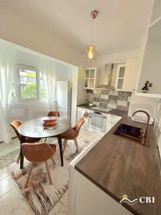 Apartment, 3-room, 72 m², in Varna. Photo 2 of 11. Varna, Black Sea, Bulgaria. Cheap Beach Holiday.