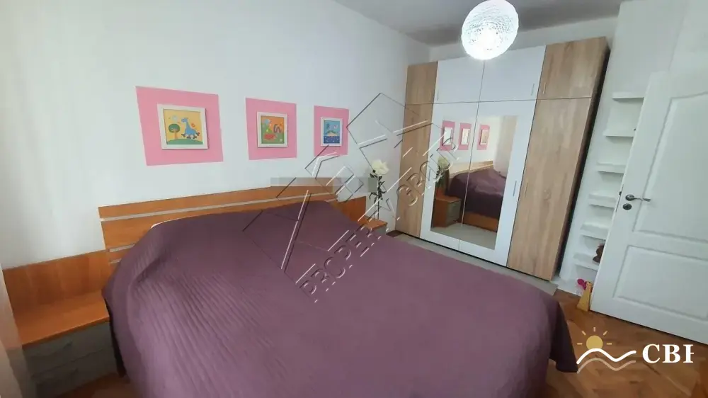 Apartment, 4-room, 70 m², in Burgas. Photo 5 of 13. Burgas, Black Sea, Bulgaria. Cheap Beach Holiday.