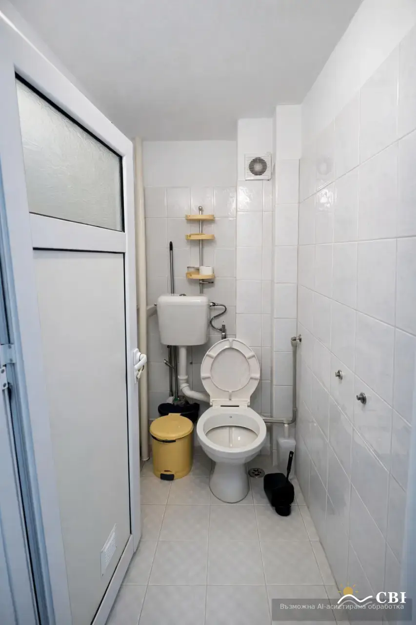Apartment, 3-room, 60 m², in Varna. Photo 6 of 8. Varna, Black Sea, Bulgaria. Cheap Beach Holiday.