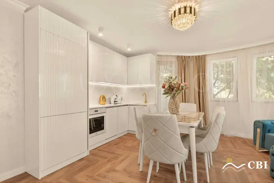 Apartment, 3-room, 99 m², in Varna. Photo 7 of 16. Varna, Black Sea, Bulgaria. Cheap Beach Holiday.