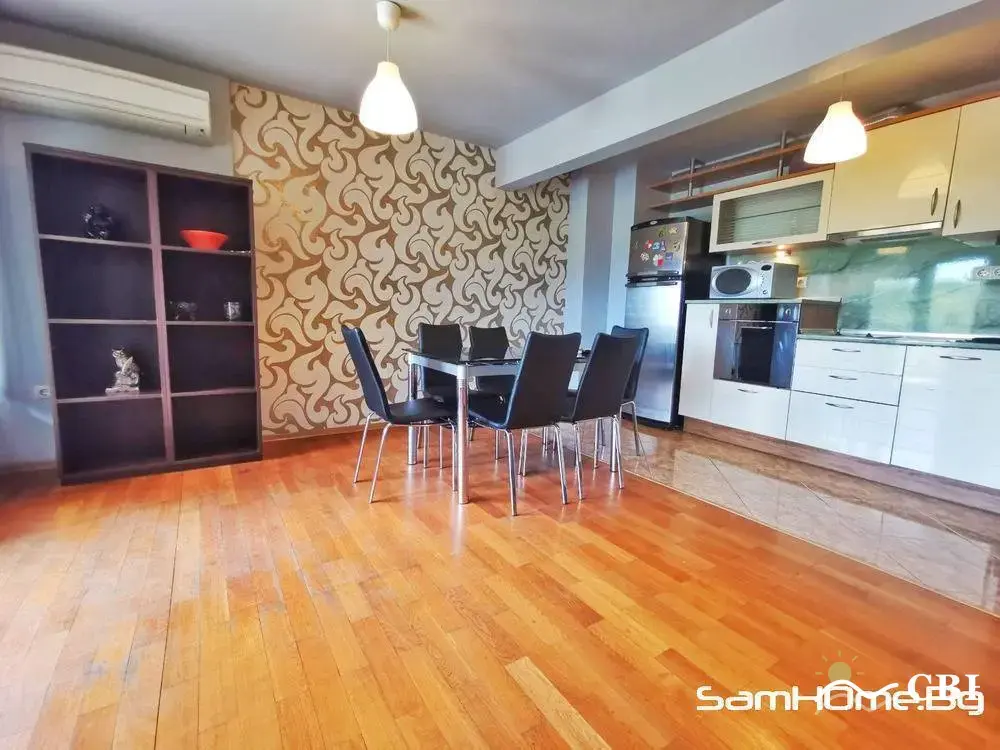 Apartment, 1-room, 76 m², in Varna. Photo 2 of 10. Varna, Black Sea, Bulgaria. Cheap Beach Holiday.