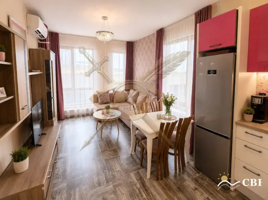 Apartment, 3-room, 85 m², in Varna. Photo 3 of 8. Varna, Black Sea, Bulgaria. Cheap Beach Holiday.