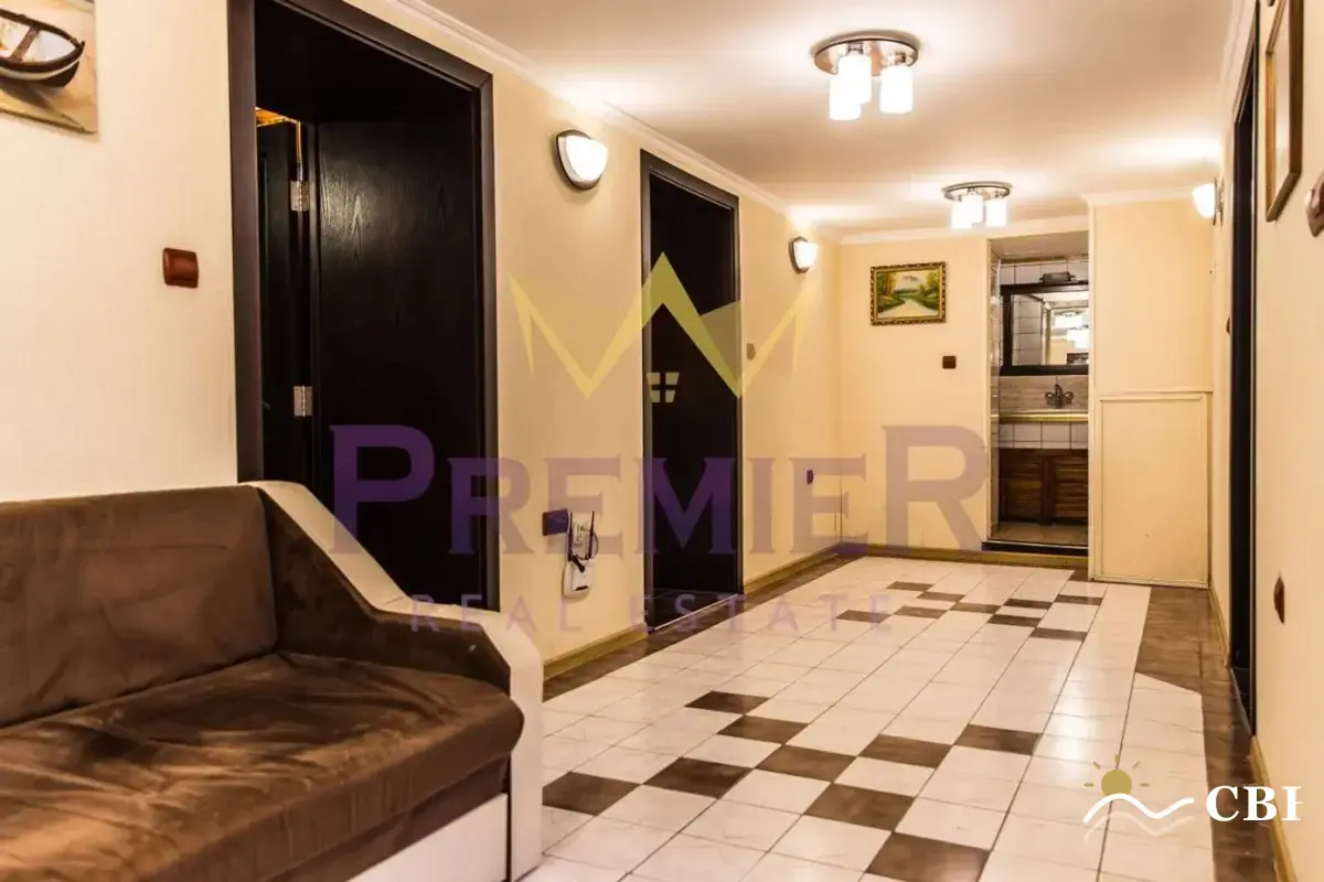 House, 1-room, 200 m², in Balchik. Photo 2 of 16. Balchik, Black Sea, Bulgaria. Cheap Beach Holiday.