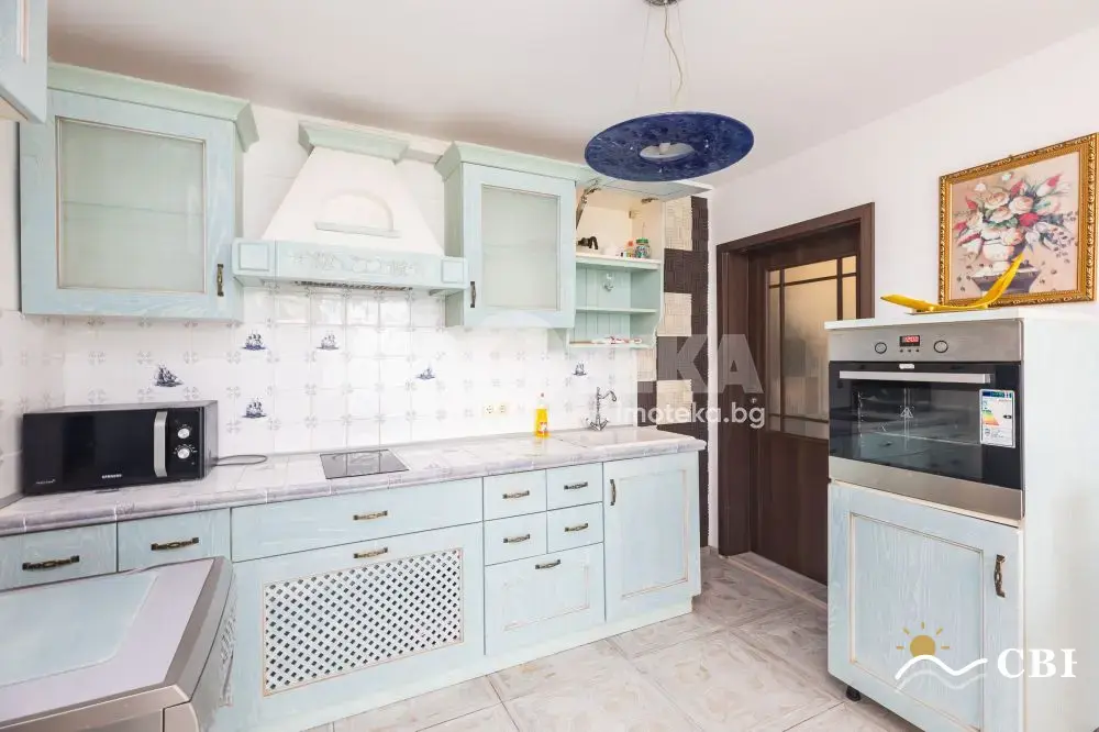 Apartment, 1-room, 110 m², in Varna. Photo 9 of 16. Varna, Black Sea, Bulgaria. Cheap Beach Holiday.