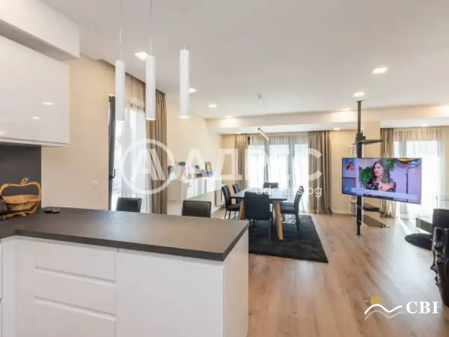 Apartment, 1-room, 233 m², in Varna. Photo 6 of 16. Varna, Black Sea, Bulgaria. Cheap Beach Holiday.