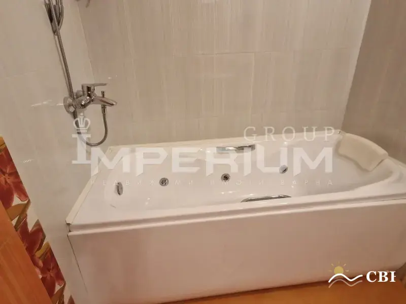 Apartment, 1-room, 25624 m², in Varna. Photo 7 of 12. Varna, Black Sea, Bulgaria. Cheap Beach Holiday.