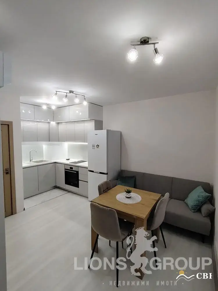Apartment, 3-room, 78 m², in Varna. Photo 3 of 16. Varna, Black Sea, Bulgaria. Cheap Beach Holiday.