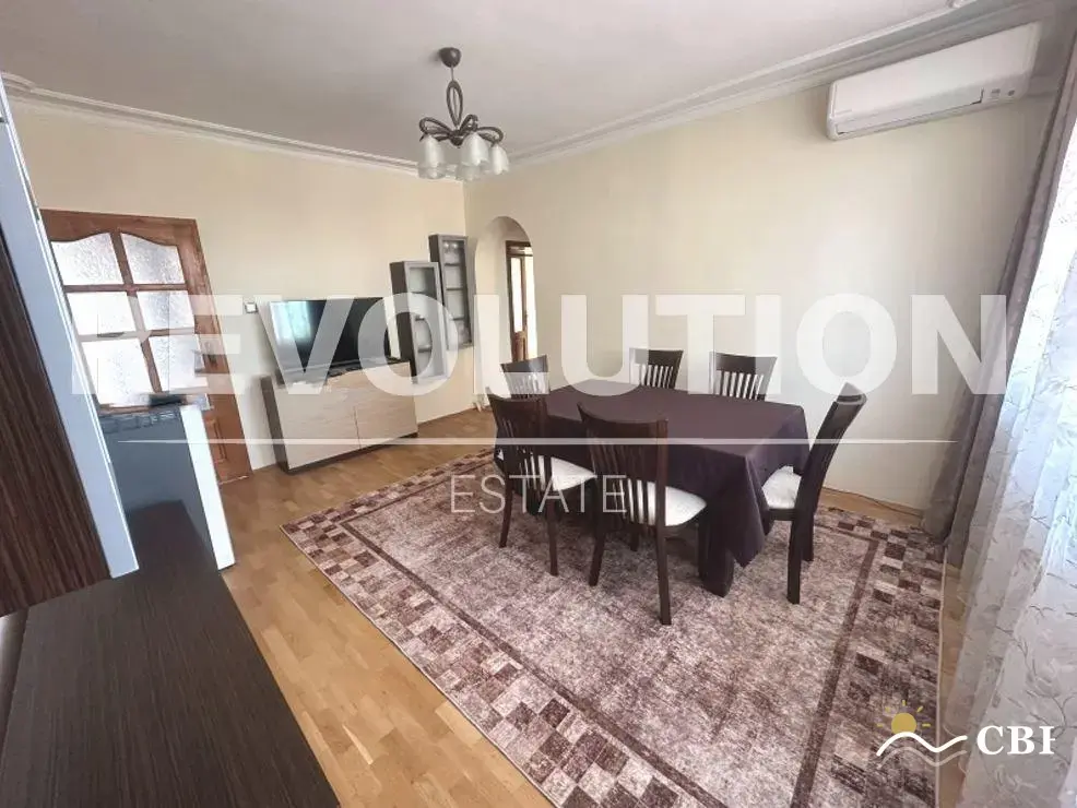 Apartment, 4-room, 110 m², in Vinitsa. Photo 2 of 13. Vinitsa, Black Sea, Bulgaria. Cheap Beach Holiday.