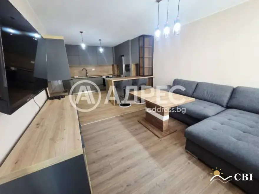 Apartment, 3-room, 91 m², in Varna. Photo 1 of 14. Varna, Black Sea, Bulgaria. Cheap Beach Holiday.