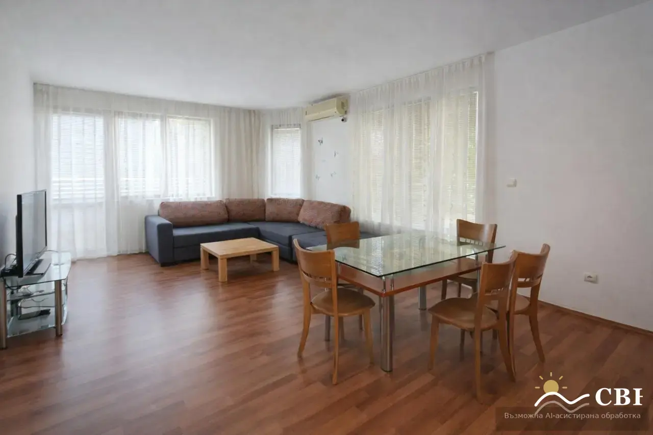 Apartment, 3-room, 120 m², in Varna. Photo 5 of 7. Varna, Black Sea, Bulgaria. Cheap Beach Holiday.