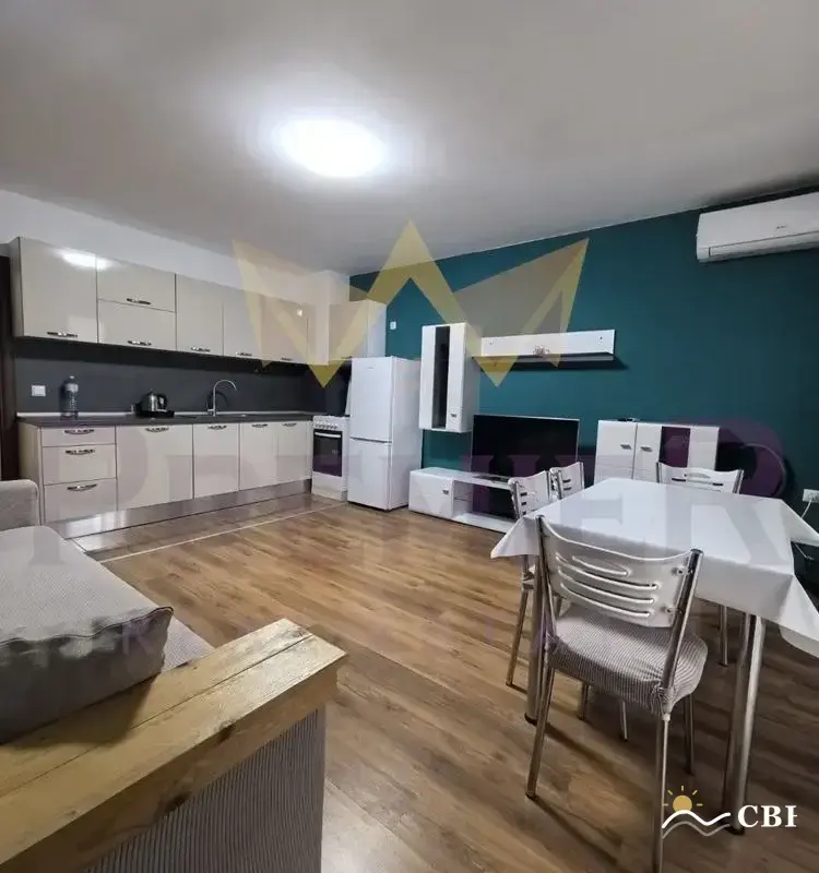 Apartment, 3-room, 85 m², in Varna. Photo 2 of 9. Varna, Black Sea, Bulgaria. Cheap Beach Holiday.