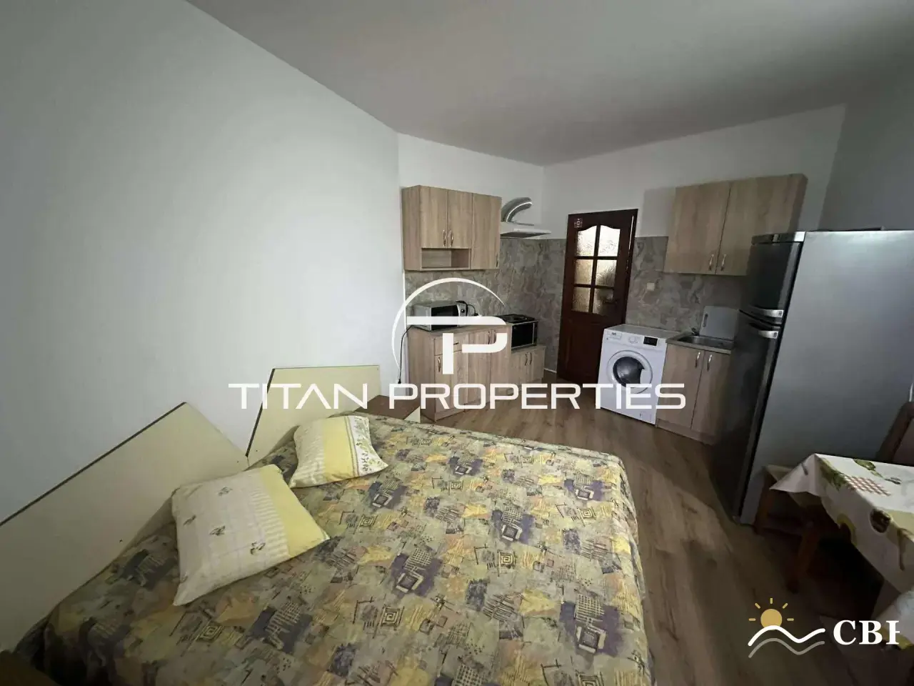 Apartment, 1-room, 35 m², in St. St. Konstantin and Elena. Photo 1 of 5. St. St. Konstantin and Elena, Black Sea, Bulgaria. Cheap Beach Holiday.