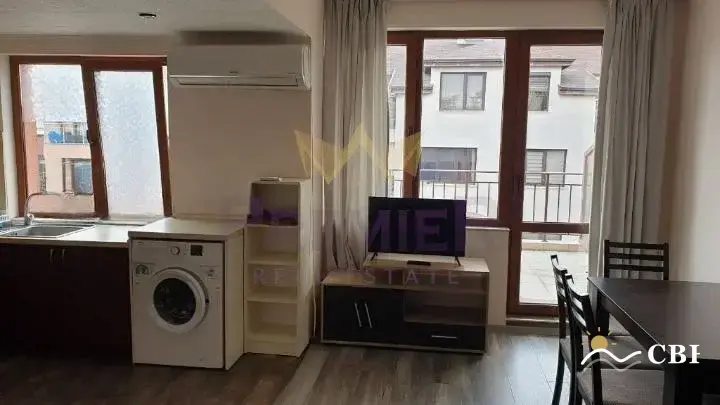 Apartment, 3-room, 90 m², in Varna. Photo 3 of 16. Varna, Black Sea, Bulgaria. Cheap Beach Holiday.