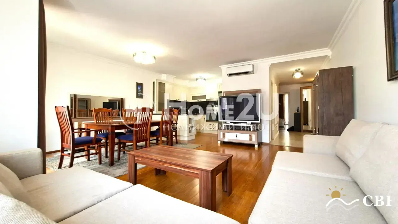Apartment, 3-room, 125 m², in Varna. Photo 1 of 5. Varna, Black Sea, Bulgaria. Cheap Beach Holiday.