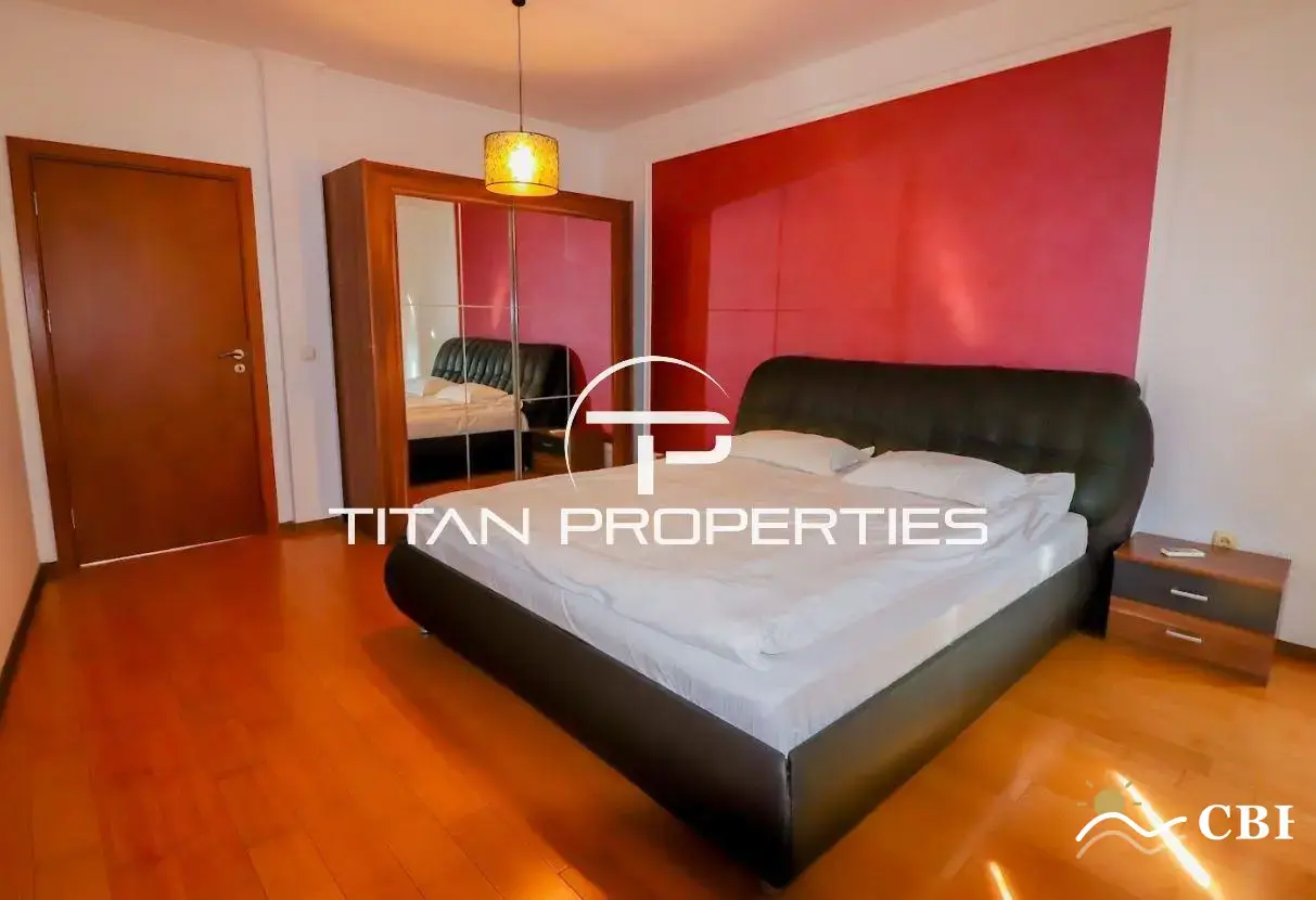 Apartment, 3-room, 130 m², in St. St. Konstantin and Elena. Photo 4 of 11. St. St. Konstantin and Elena, Black Sea, Bulgaria. Cheap Beach Holiday.